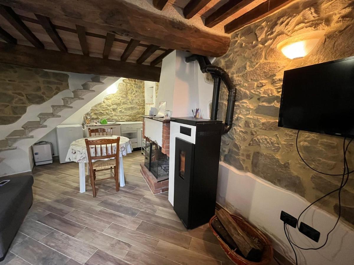 La Casetta Nel Borgo -Cerageto- ภายนอก รูปภาพ